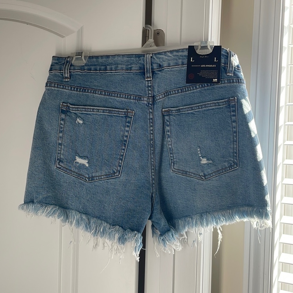 Denim Rise Short - Picture 2 of 2